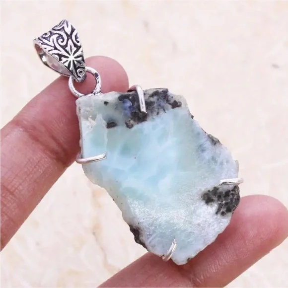Rare Larimar gemstone pendants - Picture 2 of 4